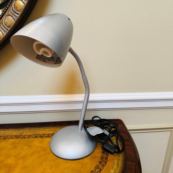 Metallic Silver Flexible 15" Adjustable Gooseneck 13 Watt Functional Desk Lamp - Picture 2 of 7